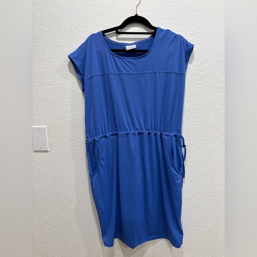 Columbia Cold Bay Omni-Shade Short Sleeve Cinch Waist Women's MEDIUM blue dress